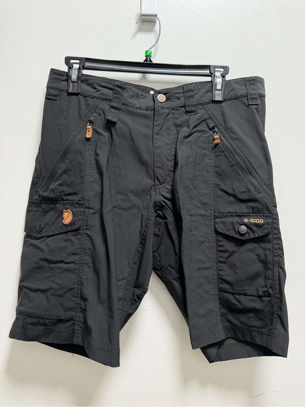Fjallraven Abisko Trekking Shorts Men 30-31 Black G-1000 Stretch Hiking EUC Flaw
